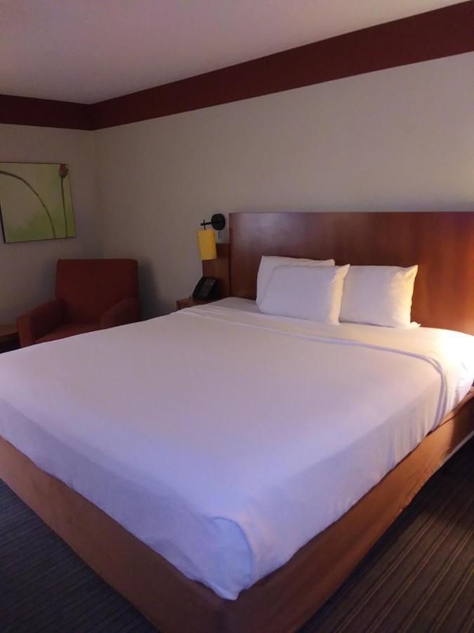 Travelodge By Wyndham Columbus State University Zewnętrze zdjęcie