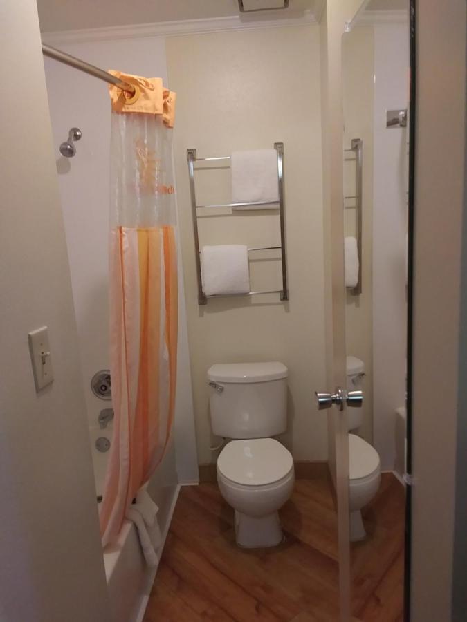 Travelodge By Wyndham Columbus State University Zewnętrze zdjęcie